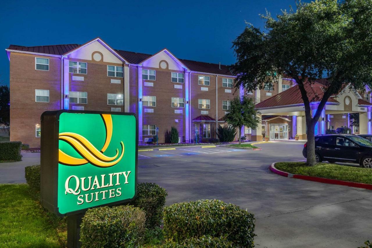 Quality Suites Addison-Dallas Exterior foto